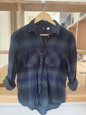 BDG Green and Navy Plaid Button-Down Shirt with Red Accents